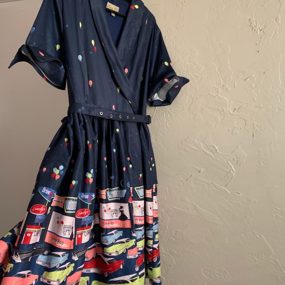 Lindy Bop Navy Retro Car & Balloon Print Wrap Dress - Picture 2 of 4